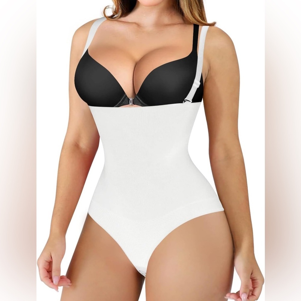 Bundle of 5 white shapewear various sizes